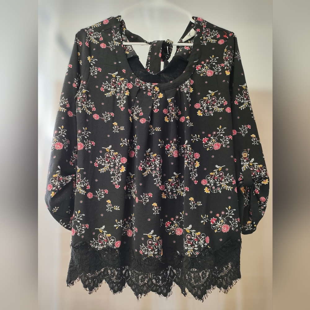 Janet Chung Floral Blouse
